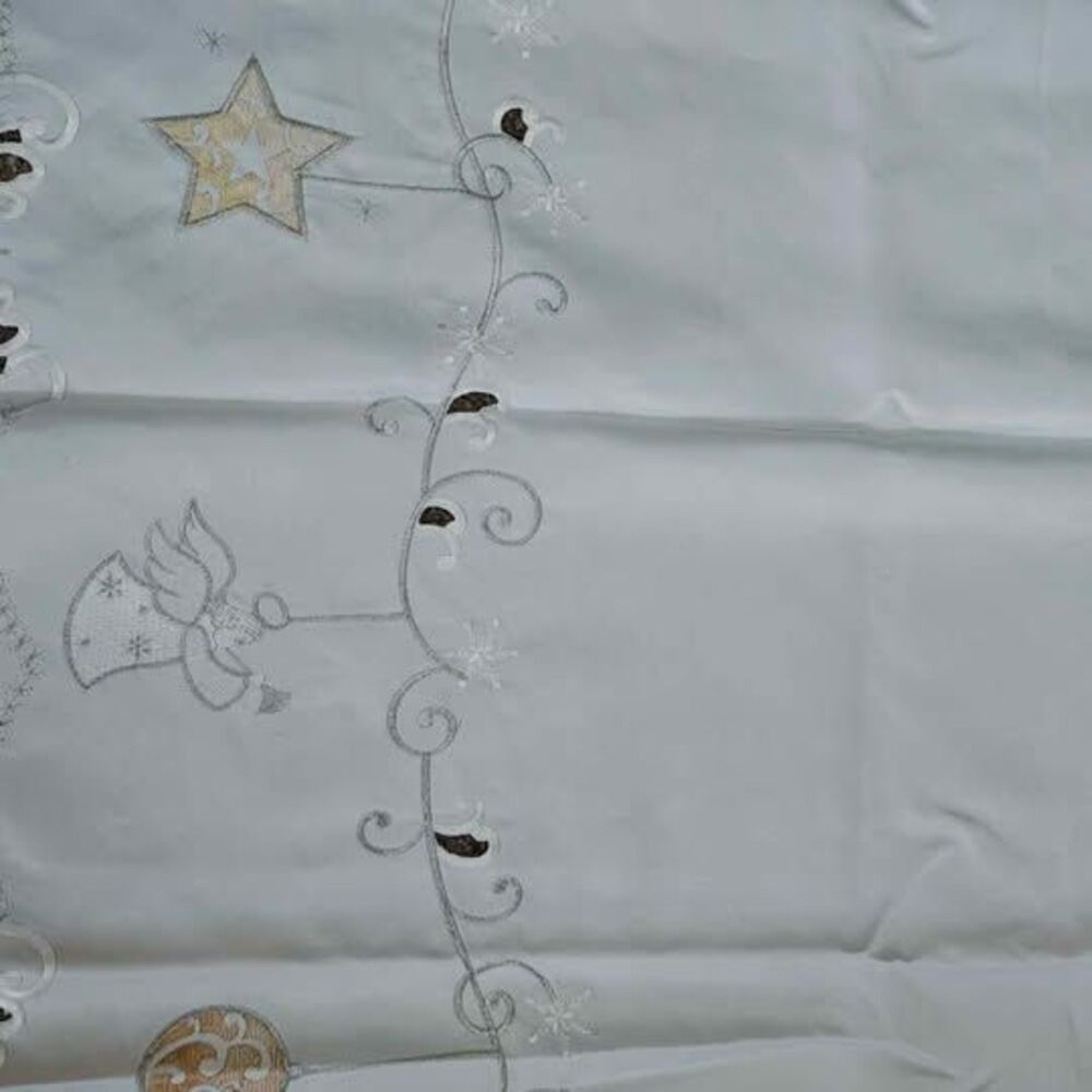Tablecloth Christmas Large White Embroidered 68’ x 87’ Cutwork Angels & Stars - Picture 3 of 10